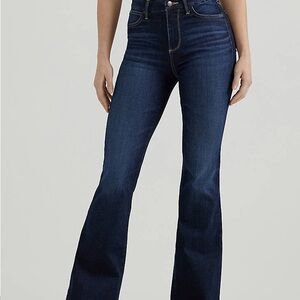Wrangler Bespoke High Rise Flare Jean Madilyn